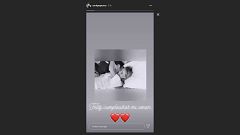 Corazón y tendencias - Enrique Ponce y Ana Ponce, acostados comiéndose a besos