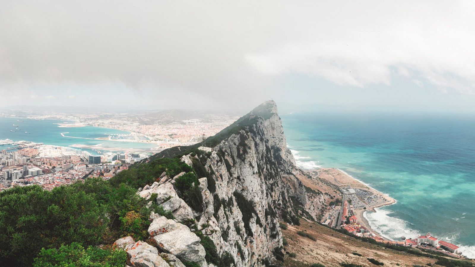Levante fuerte en el Estrecho - ver ahora