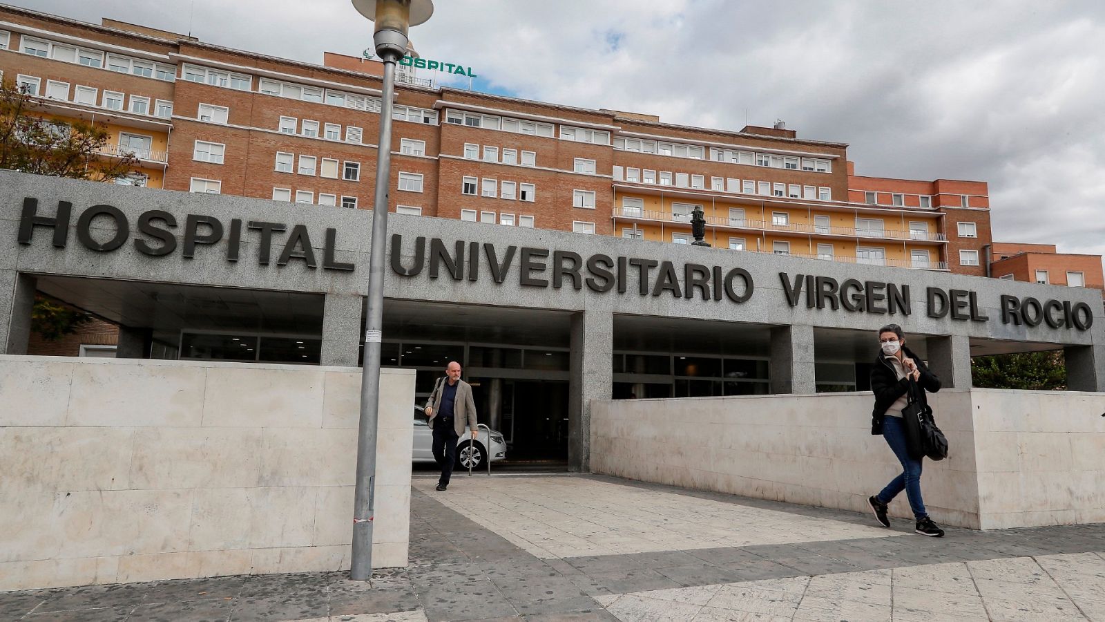La Junta de Andalucía prevé comenzar la vacunación contra la COVID-19 en diciembre o enero