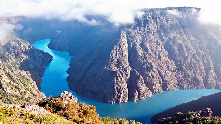 El tiempo - Avisos en Ourense y Vizcaya por calor y en Cádiz por viento y oleaje