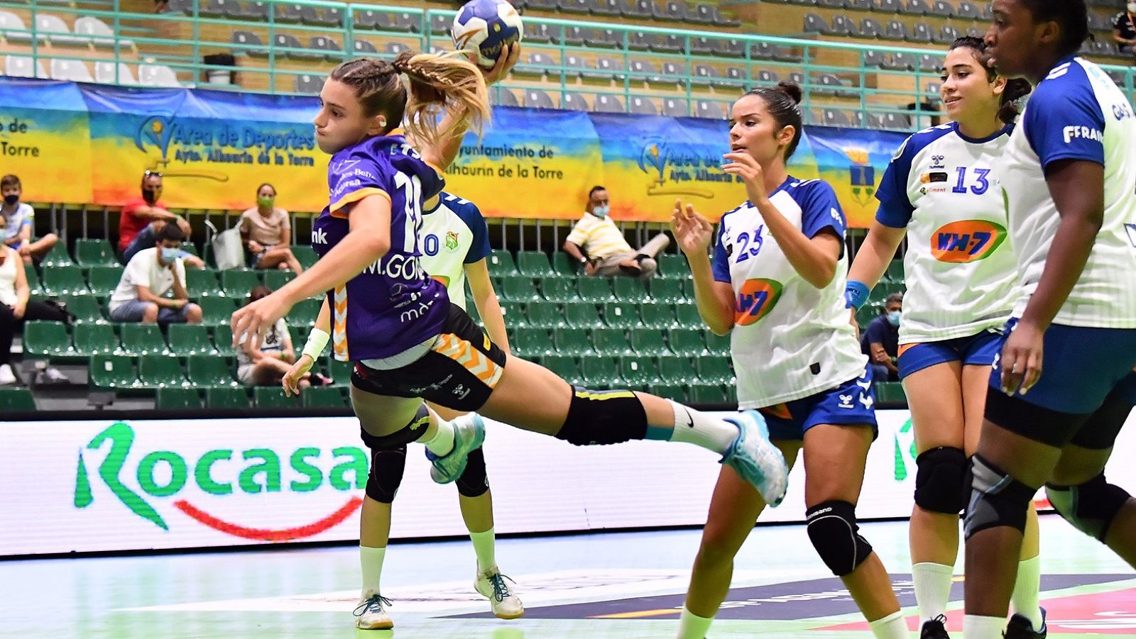 Lo mejor de la jornada de cuartos de la Copa de la Reina de balonmano