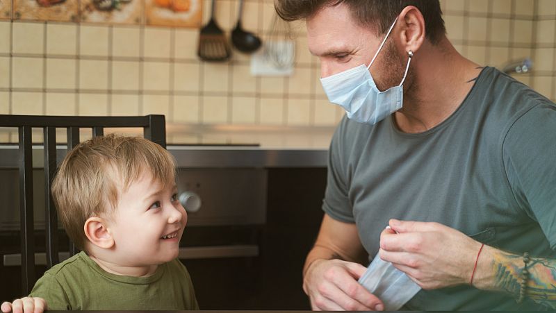 Escrivá, abierto a posibilitar bajas laborales para padres con hijos en cuarentena y sin coronavirus