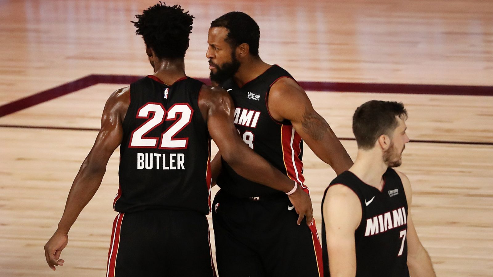 Vídeo: Los Heat, a un triunfo de la final del Este; los Rockets toman la delantera a los Lakers