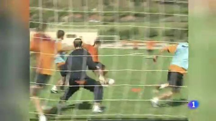 Telediario 1 - El mensaje que lanza Messi, el club le retiene en contra de su voluntad