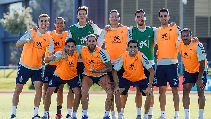 Telediario 1 - Se acaba la primera concentración de la selección en diez meses