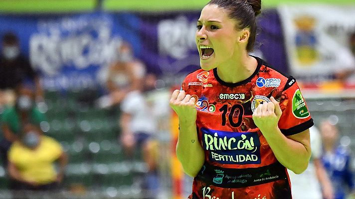 Así celebraron las jugadoras del Málaga su primera Copa de la Reina