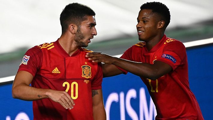 UEFA Nations League - Ferrán redondea el 'póker' a Ucrania (4-0)