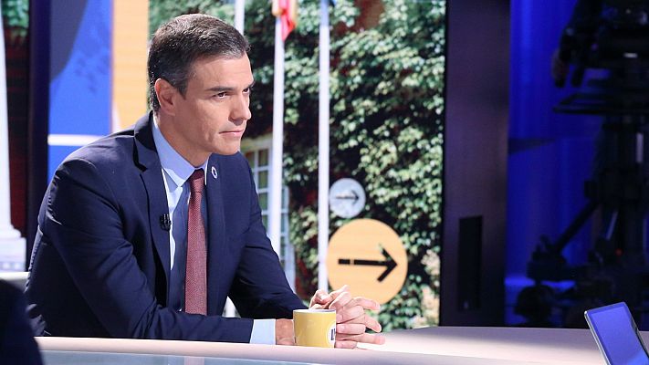 La hora de La 1 - Sánchez: "El nivel de hospitalizaciones, de ingresos y fallecidos son infinitamente inferiores a lo que vivimos en marzo"