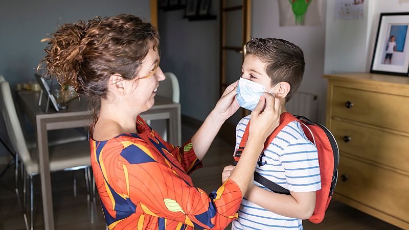 La mascarilla, un gasto extra en la vuelta al cole