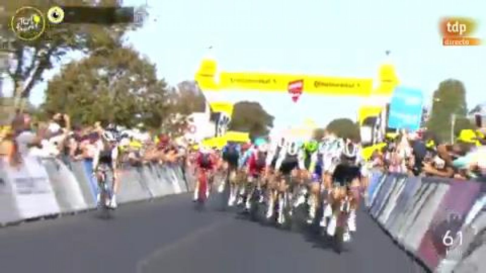 Tour 2020 | Bennett se impone al 'sprint' en la isla de Ré | Ver