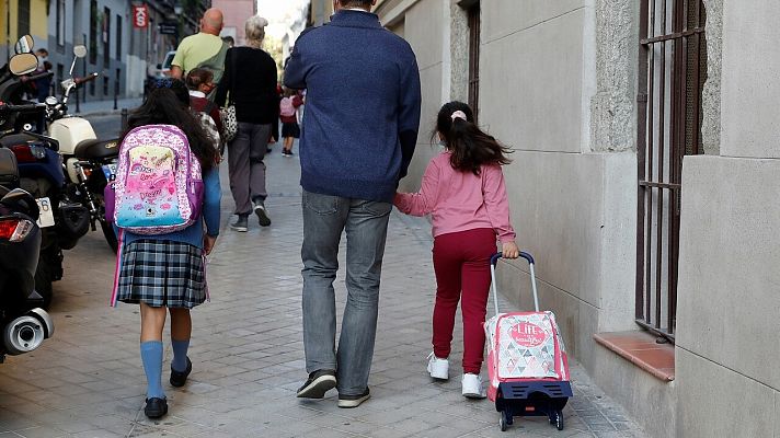 Protocolos escolares frente al COVID-19: ¿puede ir al colegio con mocos o dolor de garganta?