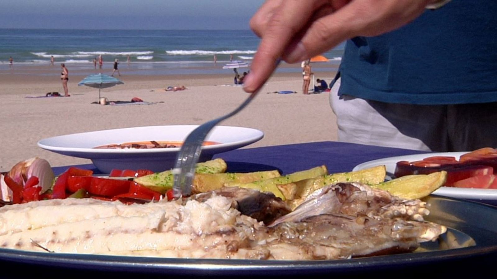 Platos de mar y vegetales de la huerta