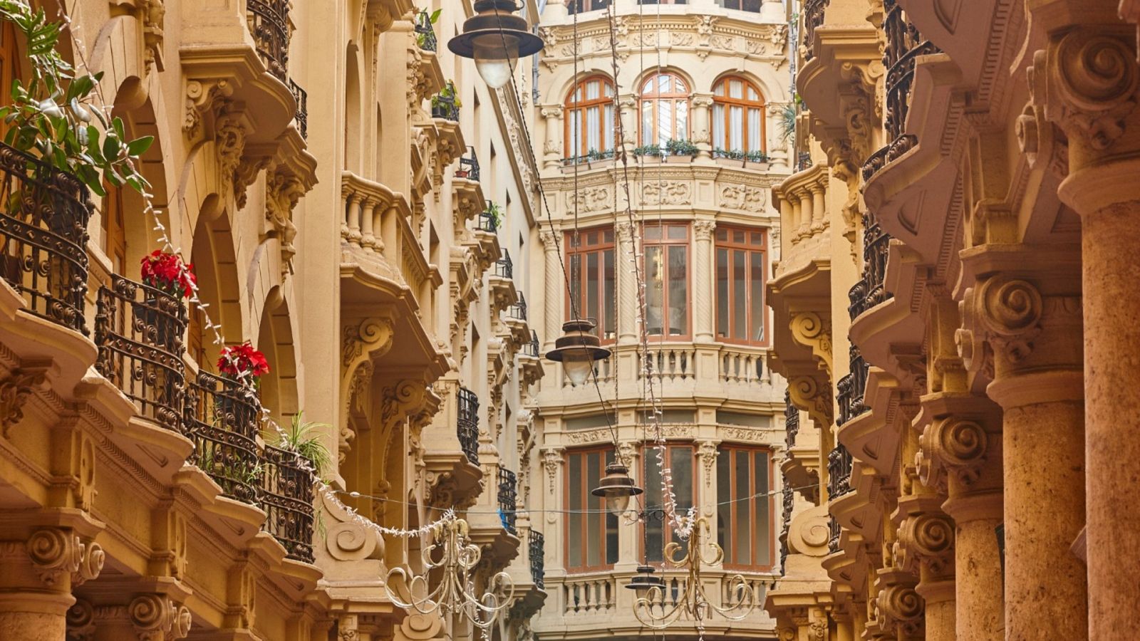 "Si actuamos con responsabilidad, volveremos a la feria de Albacete".