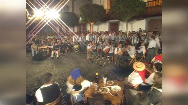 Tenderete - 13/09/2020 Especial fiestas del Pino del año 2001, entrañables imágenes de la historia de Tenderete.