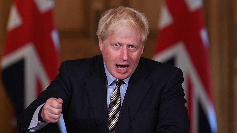 Johnson reúne a los 'tories' para aplacar la rebelión por su plan del 'Brexit