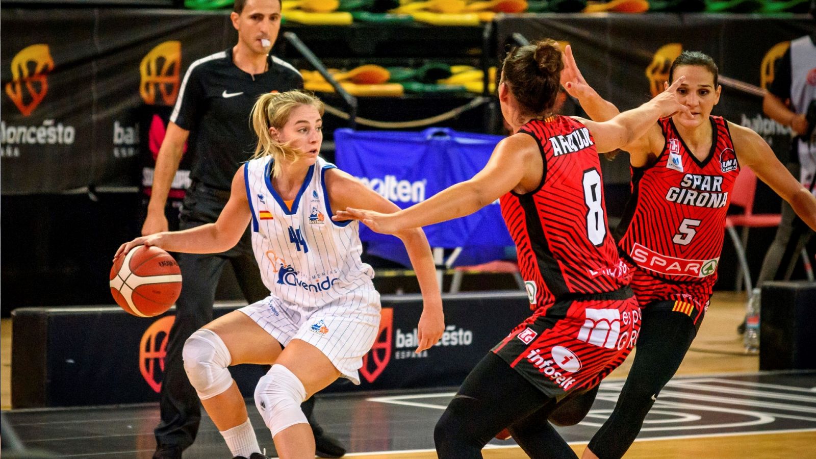 Baloncesto - Supercopa femenina 2ª Semifinal: Perfumerías Avenida - Spar Girona - RTVE.es