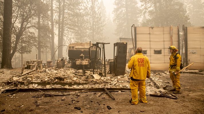 Casi 30 muertos y decenas de desparecidos en los incendios en EE.UU.