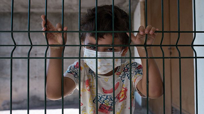 Informativo 24h - Más de un centenar de colegios registran incidencias por coronavirus en las primeras semanas del curso