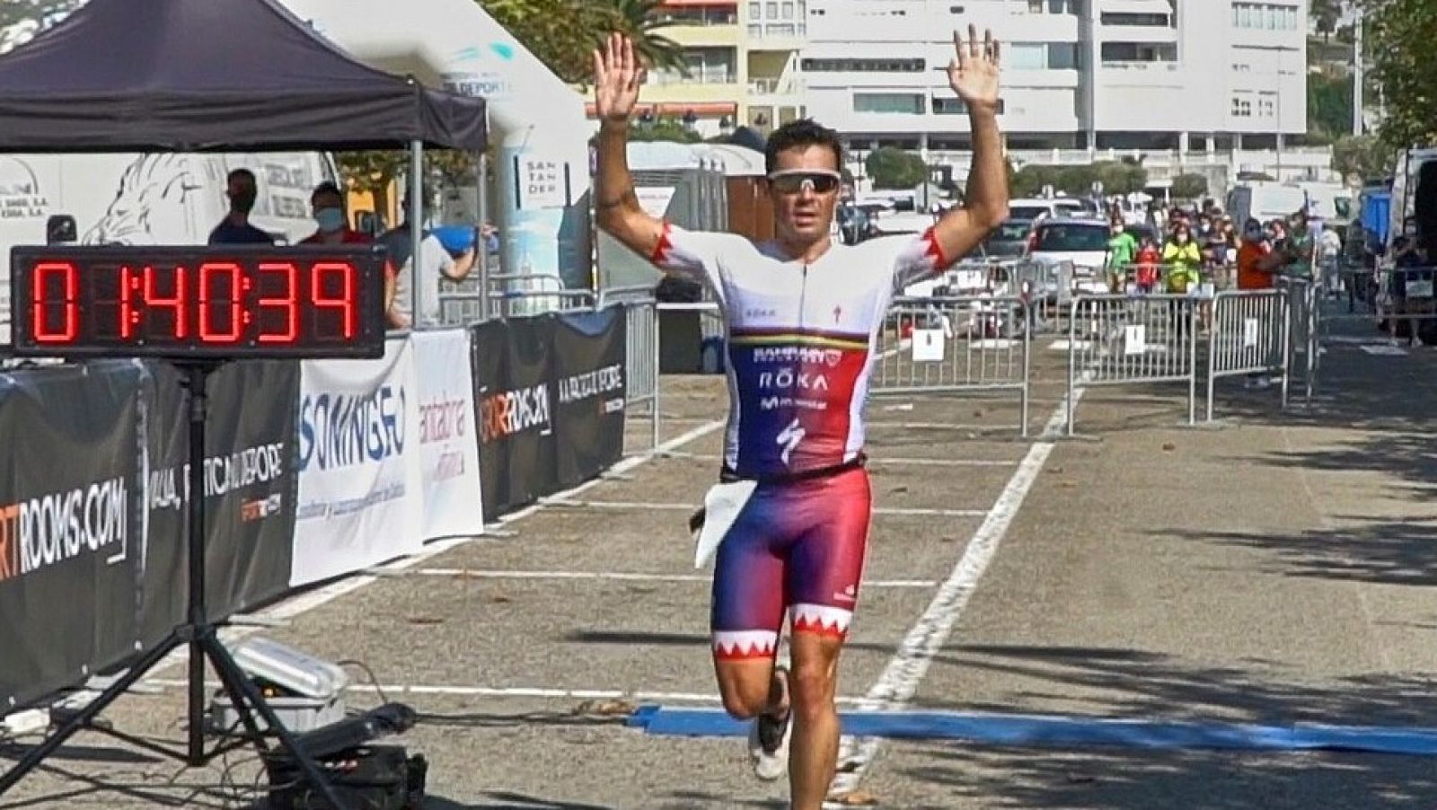 Triatlón | Gómez Noya vence en el Ciudad de Santander