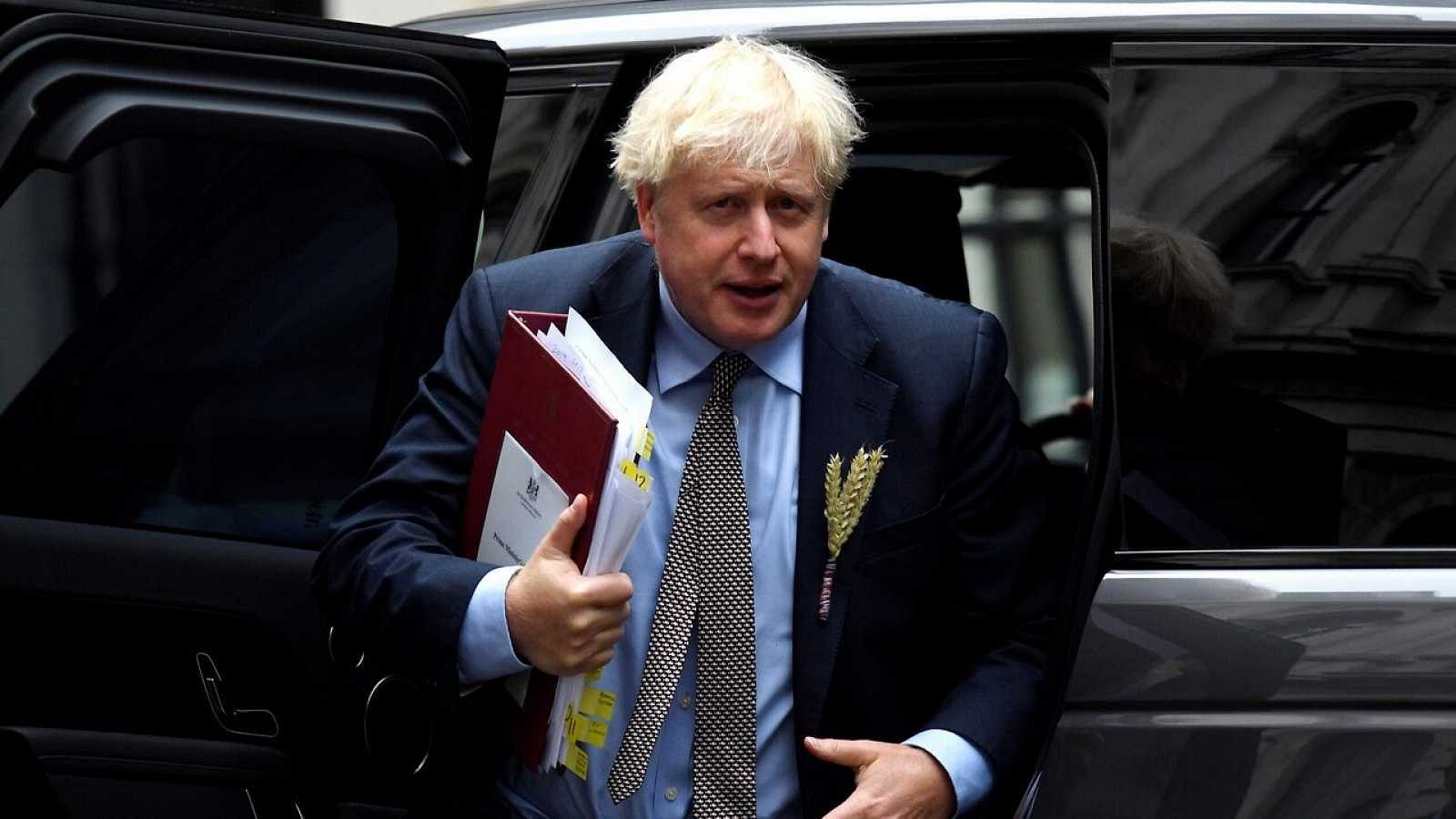Johnson insiste: firmó con Bruselas el acuerdo sobre el 'Brexit' pero no lo va a cumplir