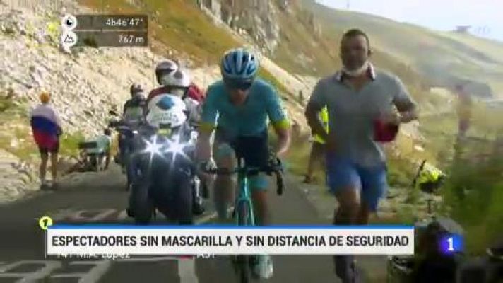 Telediario 1 - Tour 2020 | Algunos aficionados jalean sin mascarilla a los ciclistas