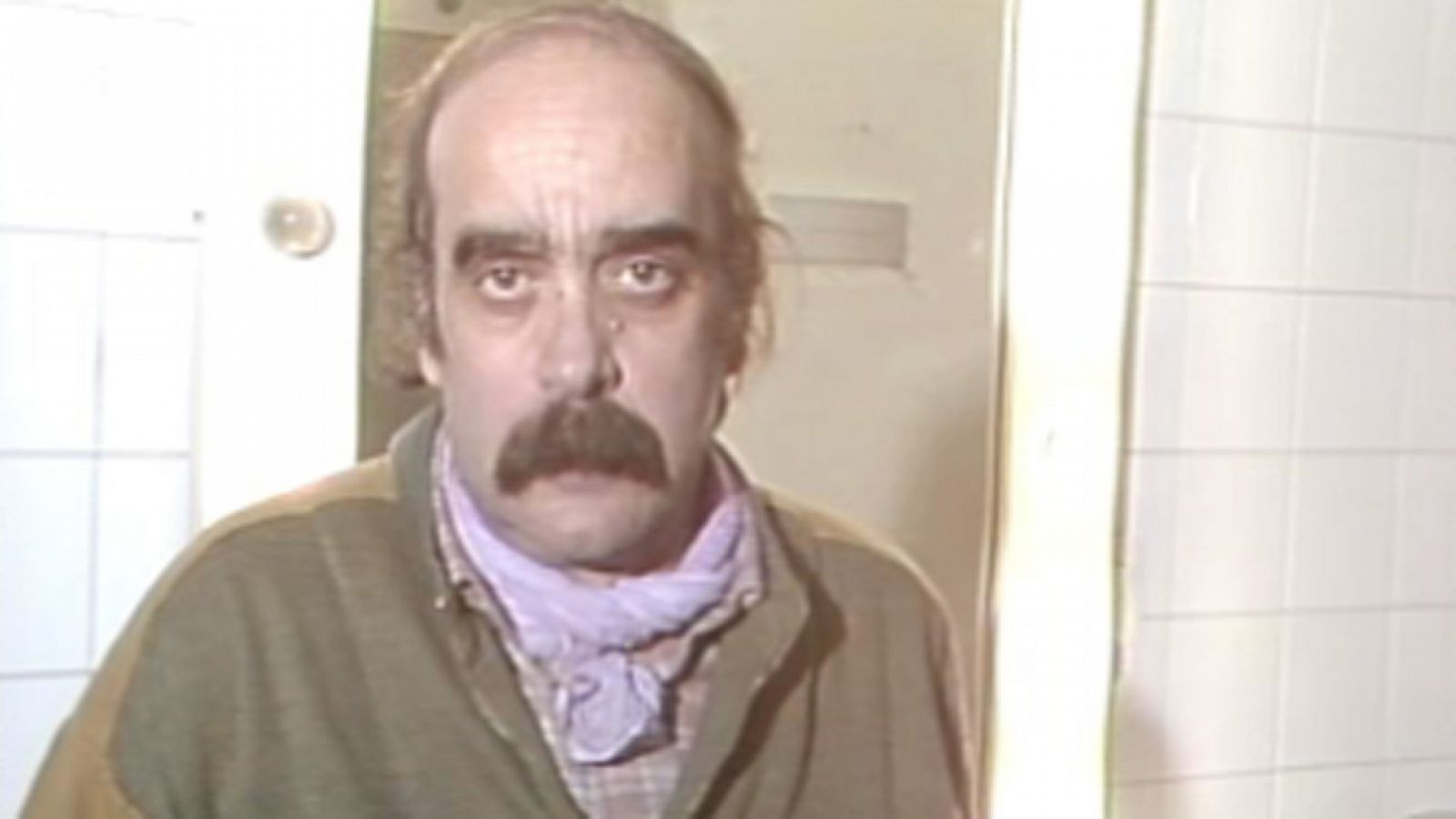 Entrevista y actuación de José Antonio Labordeta (1983)