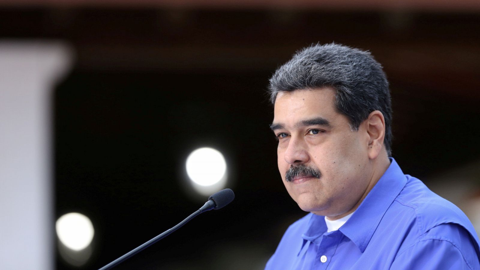 La UE solo mandará observadores internacionales a los comicios en Venezuela si hay cambios en el calendario - Telediario 1 | Ver
