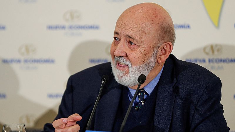 Tezanos atribuye la subida de Cs en el CIS a un giro al "centro": "Cuando se desplazó a la derecha vino su gran derrumbe"