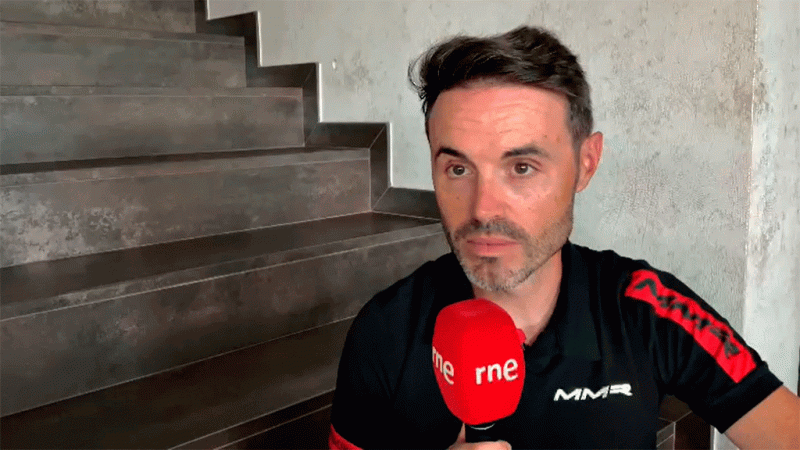 Samuel Sánchez: "Una caída o un mal cambio de bici en la crono pueden dejar a Roglic sin el amarillo"