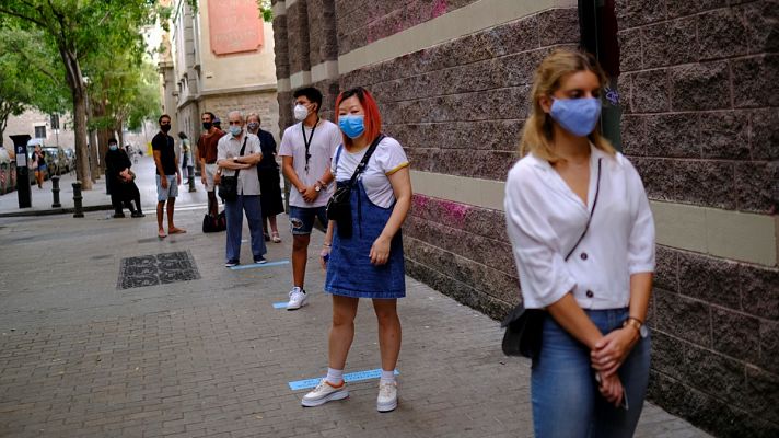 Telediario 1 - Barcelona realiza su cuarto cribaje masivo para detectar nuevos contagios de coronavirus