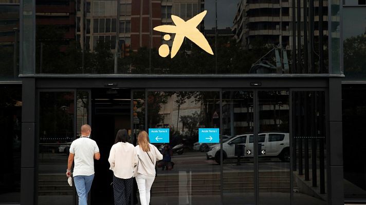 Telediario 1 - La Unión Europea aplaude la fusión entre CaixaBank y Bankia