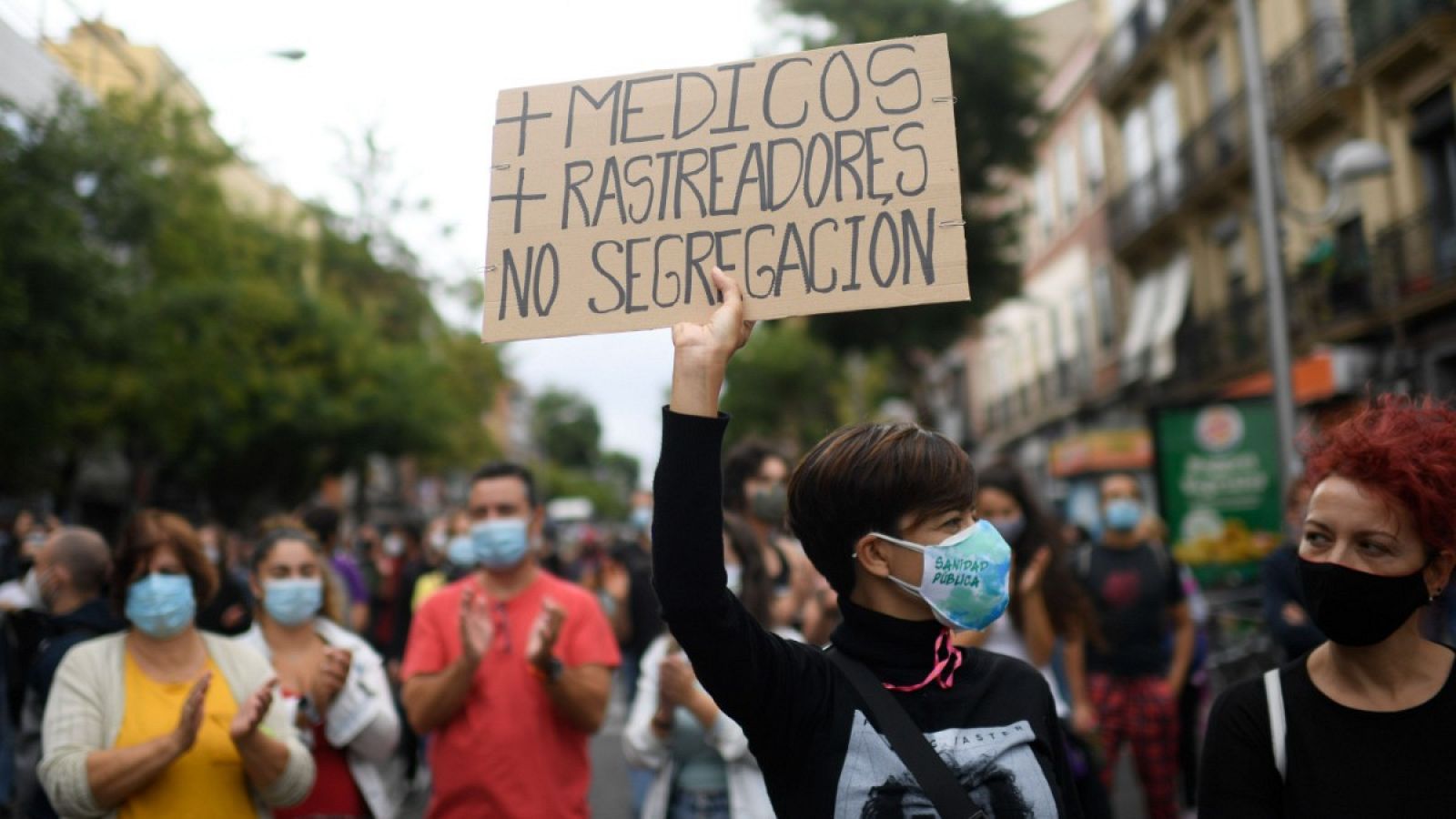 Coronavirus | Miles de vecinos protestan contra restricciones de movilidad en los barrios madrileños