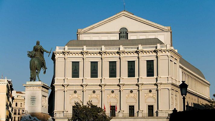 Informativo 24h - El Teatro Real cancela una función tras las protestas del público por la falta de distancia de seguridad