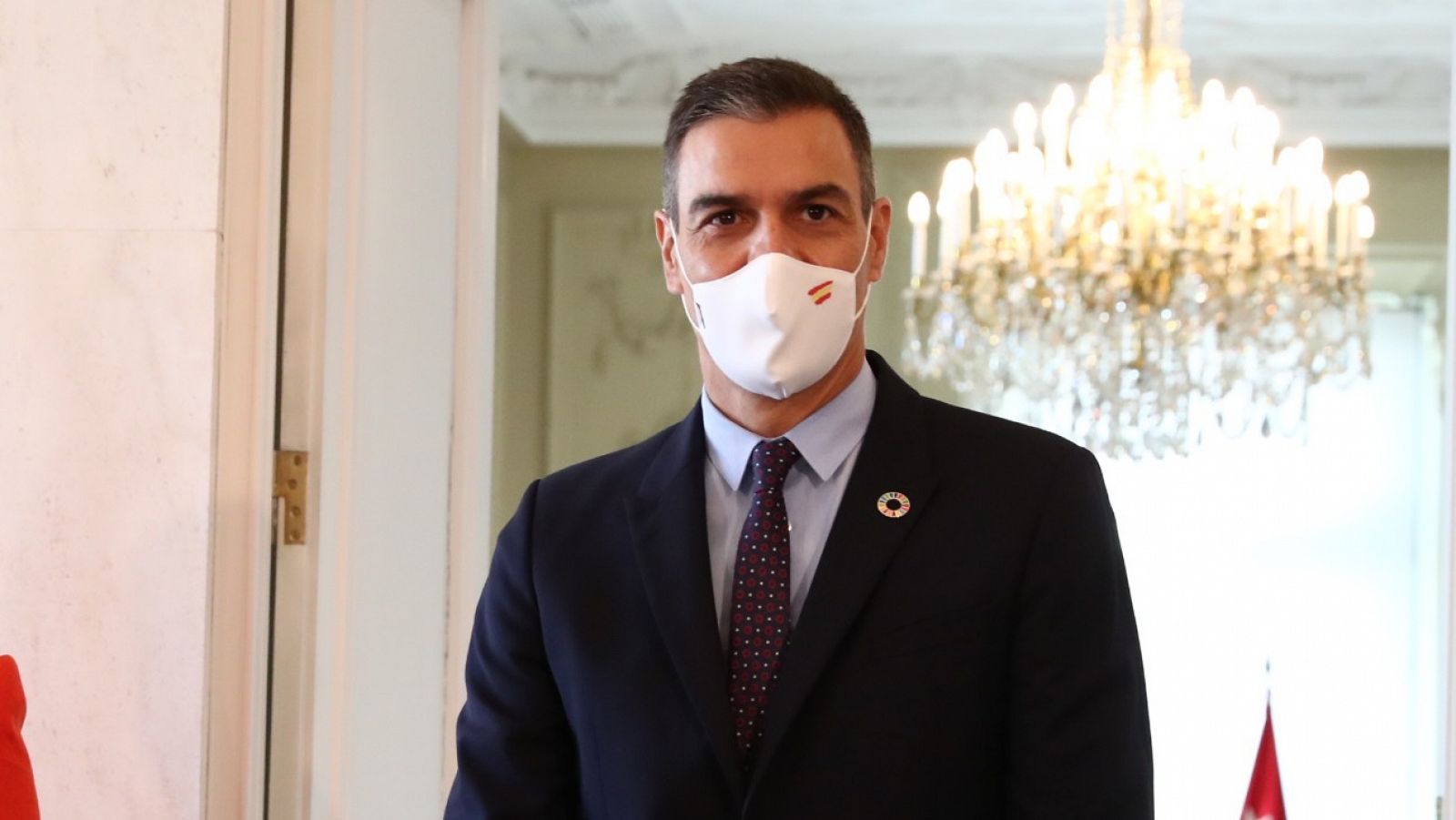 Sánchez ofrece a Madrid "medios de rastreo, de desinfección logísticos y sanitarios" para hacer frente a la pandemia
