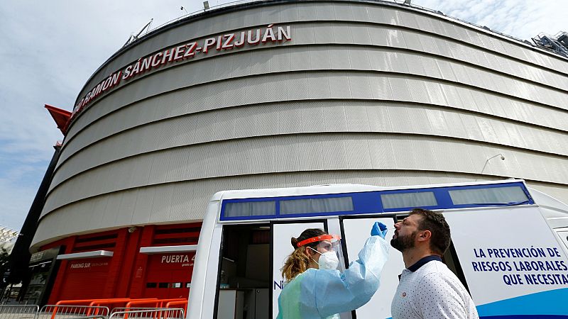 Más de 500 sevillistas se han realizado pruebas PCR para poder viajar a Budapest, a la final de la Supercopa de Europa