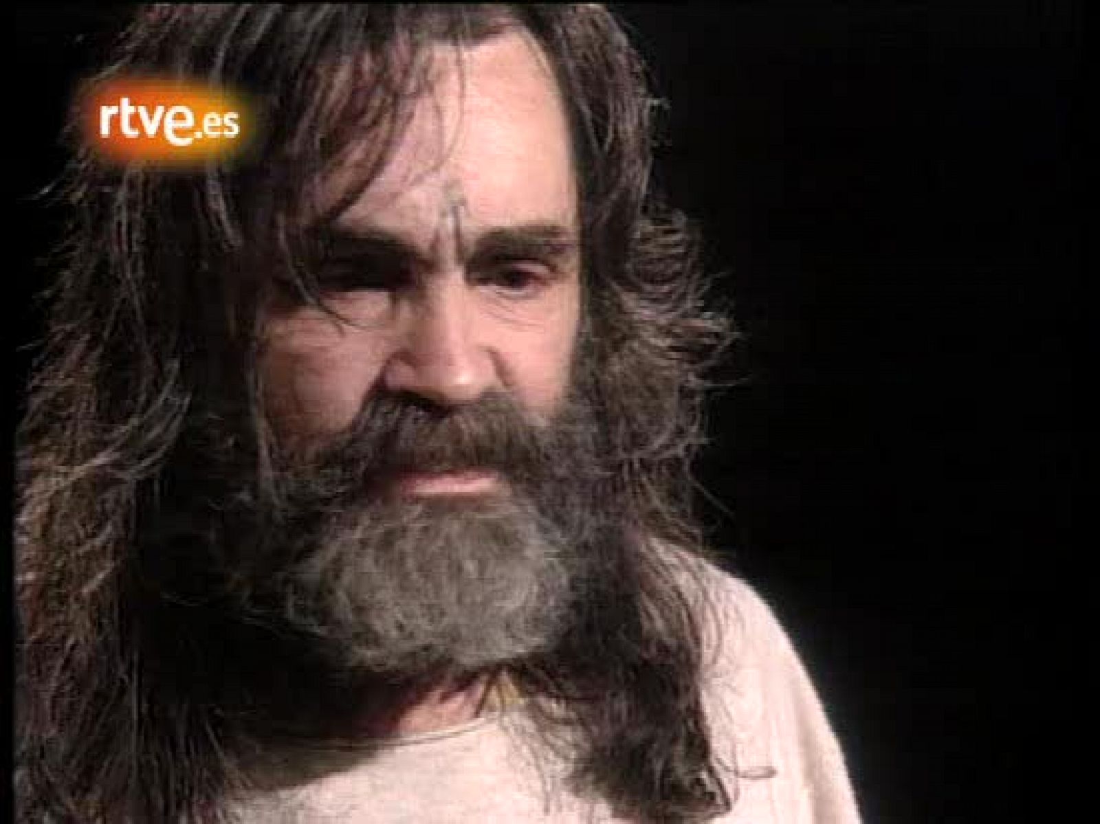 Charles Manson: Buscan nuevos cadáveres en 2008 - Personajes en el Archivo de RTVE | Ver