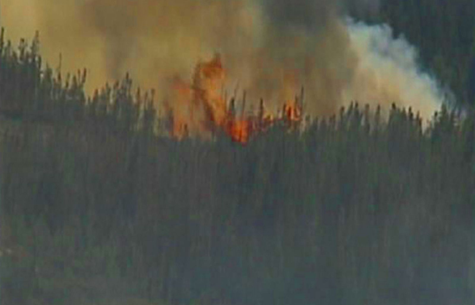 El fuego arrasa California