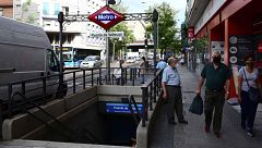 Sanidad pide a los madrileños restringir su movilidad y la Comunidad estudia más restricciones