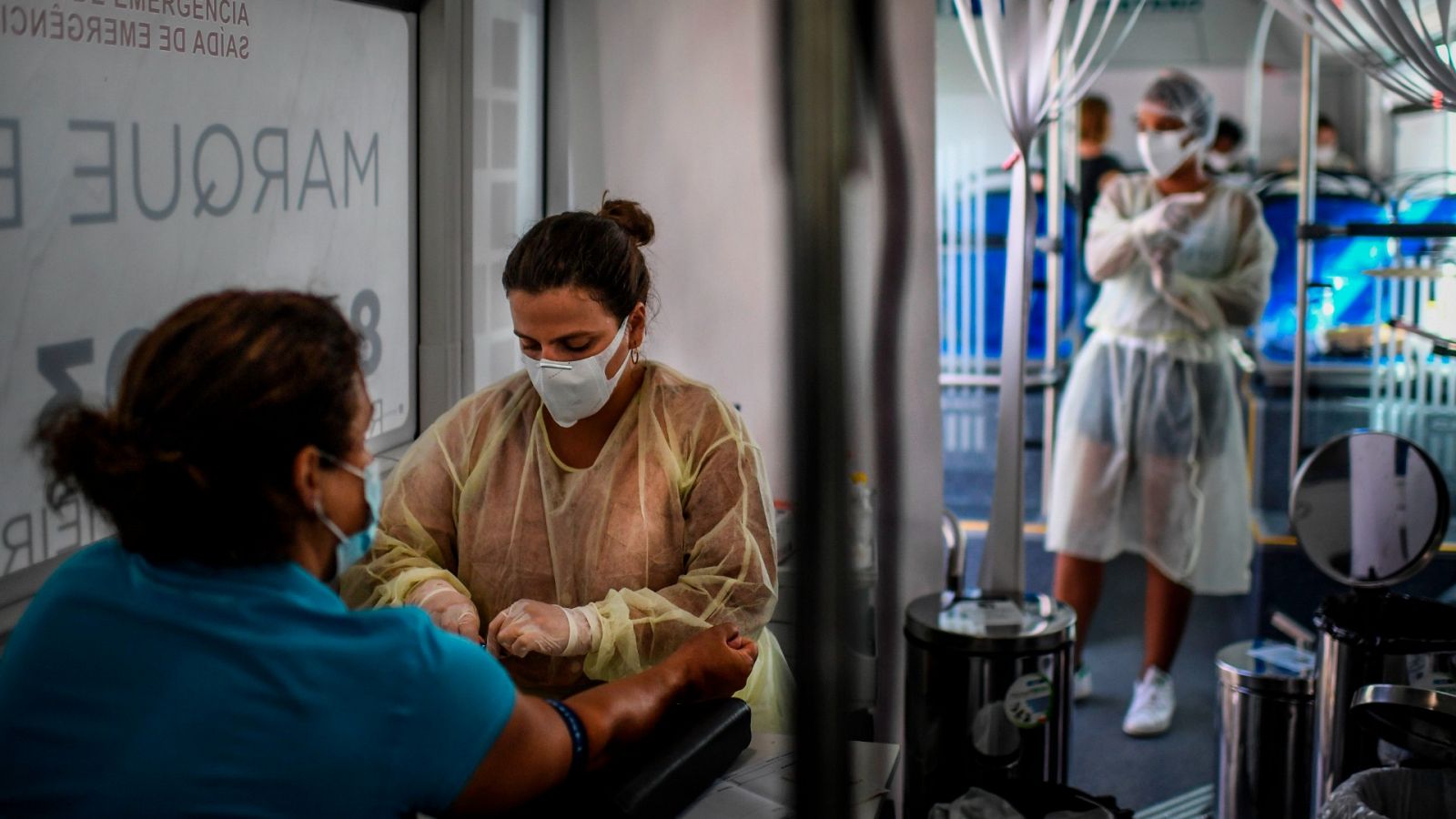 Portugal recomienda las mascarillas en zonas concurridas para frenar el repunte de contagios
