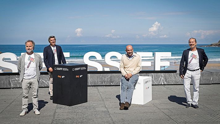 Telediario 1 - Antonio Méndez Esparza compite por la Concha de Oro con su tercer largometraje, 'Courtroom 3H'