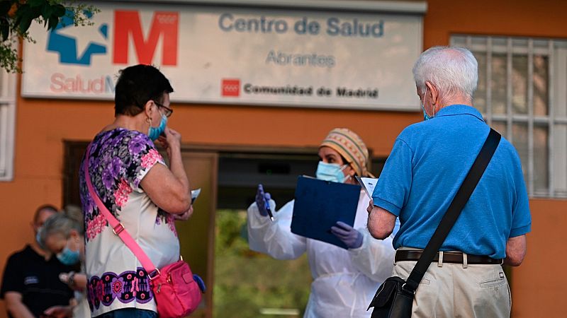 Los médicos denuncian precariedad y falta de estabilidad: "Llevo unos 18 contratos en tres meses"
