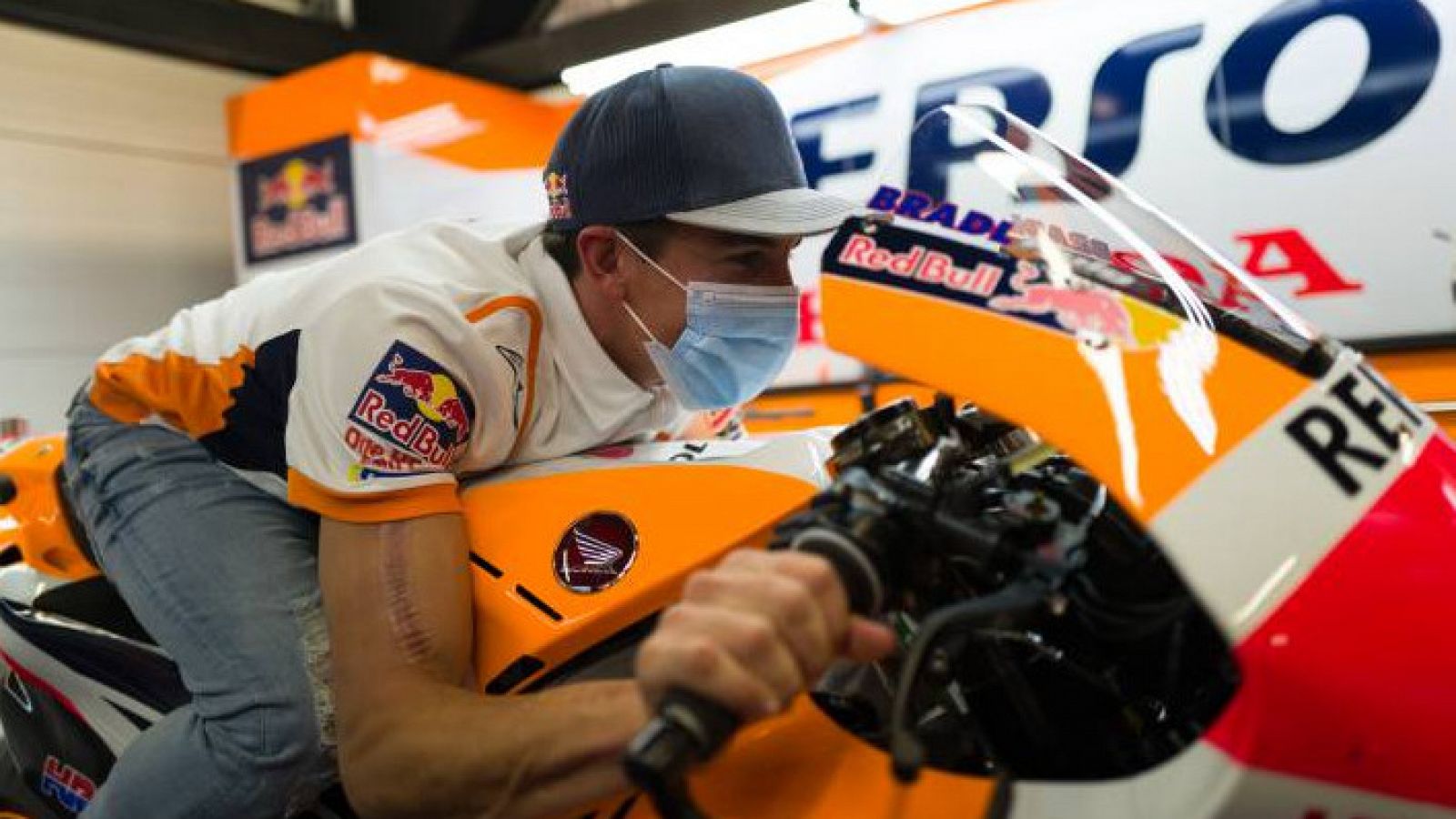 Marc Márquez visita Montmeló