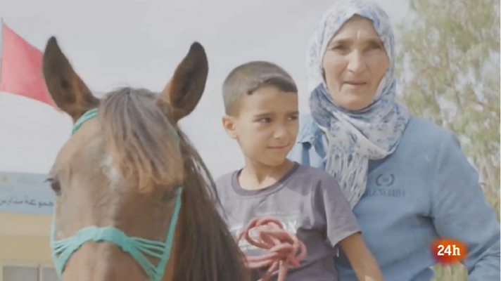RTVE Igualdad - Zohra, la mujer jinete que se ha convertido en Marruecos en símbolo de la igualdad