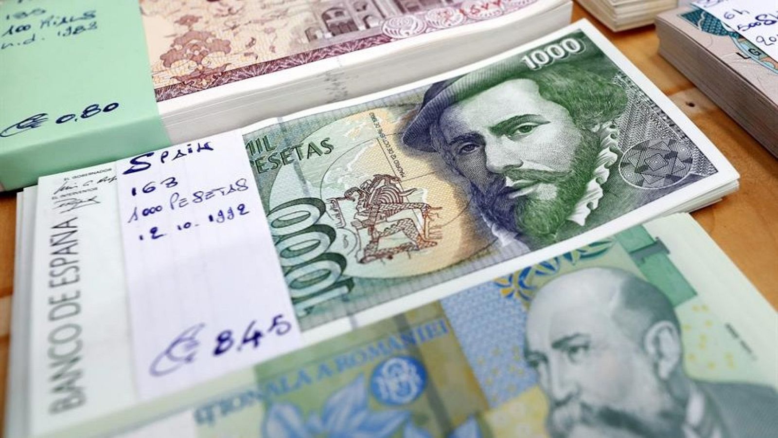 A la peseta se le acaba el tiempo | Ver