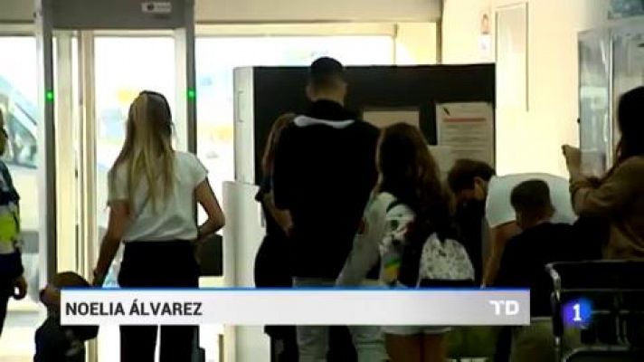 Telediario 1 - Luis Suárez ya entrena con el Atlético de Madrid