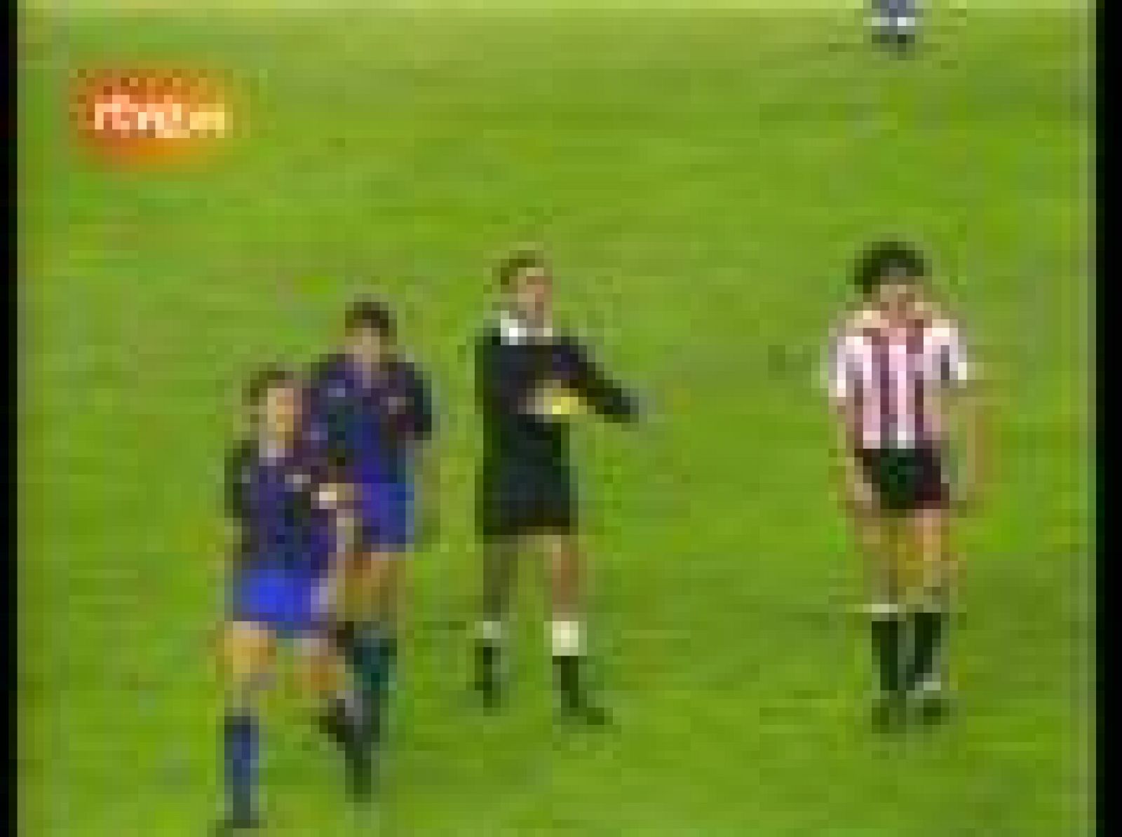 Maradona sólo jugó diez minutos de Supercopa | Ver