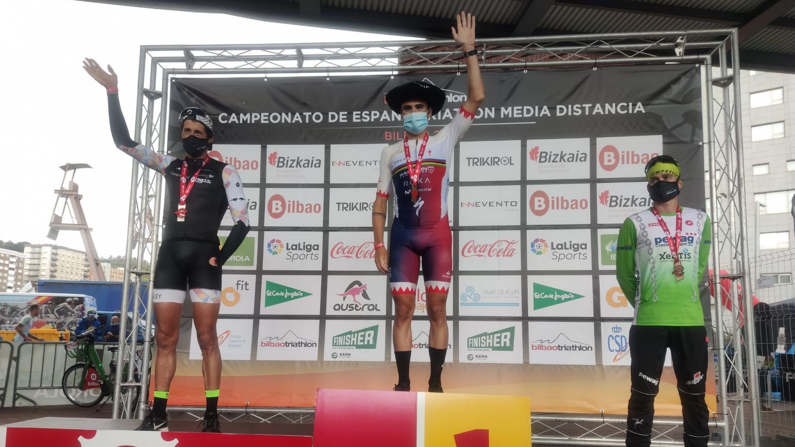 Gómez Noya, feliz por su victoria en el Campeonato de España Media Distancia