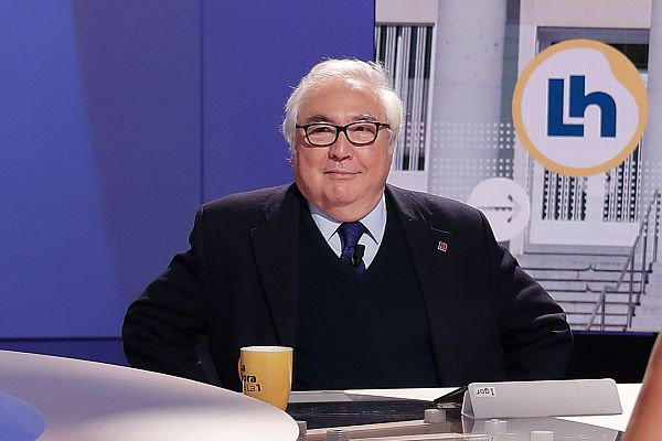 La hora de La 1 - Castells ve "imprudente" la llamada del rey a Lesmes y defiende las críticas de Iglesias y Garzón al jefe del Estado