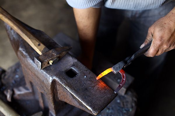 El oficio del herrero: el heredero de la fragua