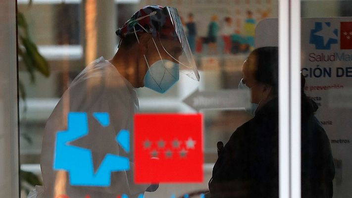 Telediario 1 - Segunda jornada de los cribados poco "masivos" en Vallecas